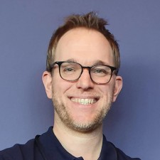 Avatar for romanroe from gravatar.com