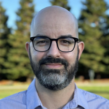 Avatar for Rodrigo Nemmen from gravatar.com