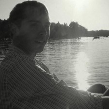 Avatar for Lawrence Hunt from gravatar.com