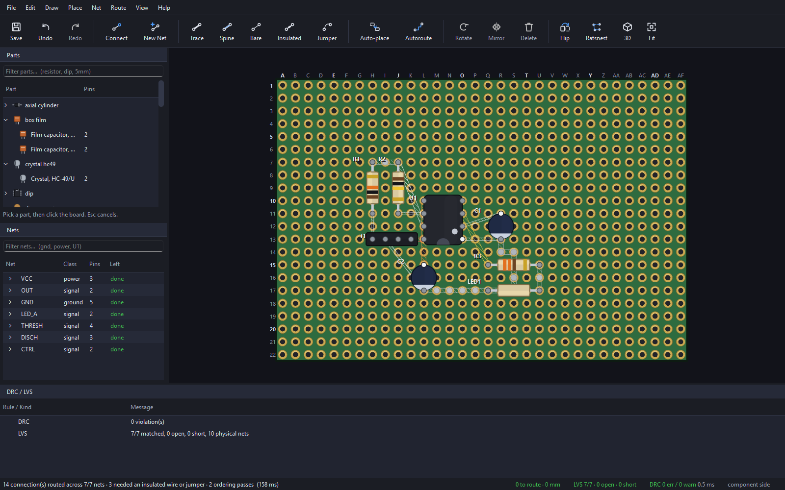the 2D editor, with an NE555 astable placed and routed