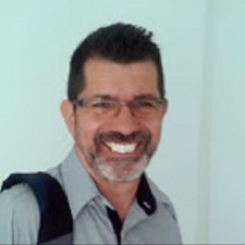 Avatar for israel ruiz from gravatar.com