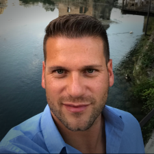 Avatar for Bram van Dartel from gravatar.com