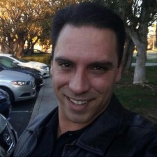 Avatar for Davis Peixoto from gravatar.com