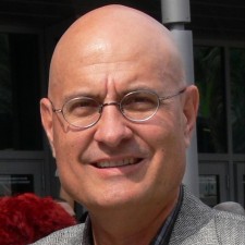 Avatar for robdbirch from gravatar.com