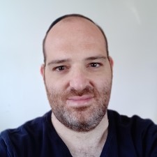 Avatar for Tsvi Mostovicz from gravatar.com