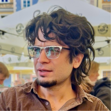 Avatar for Ayush Bhat from gravatar.com