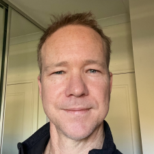 Avatar for darryllawson from gravatar.com