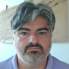 Avatar for Luis Rueda from gravatar.com