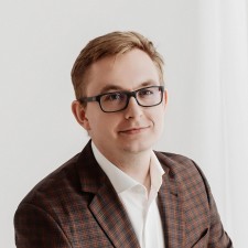 Avatar for Roman Bartusiak from gravatar.com