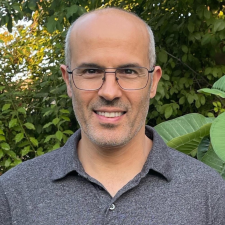 Avatar for Zohar from gravatar.com