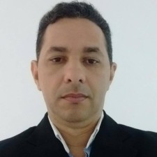 Avatar for Aquiles Rodrigues from gravatar.com