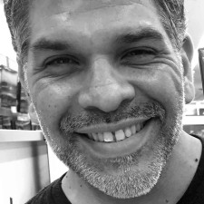 Avatar for johnielo from gravatar.com